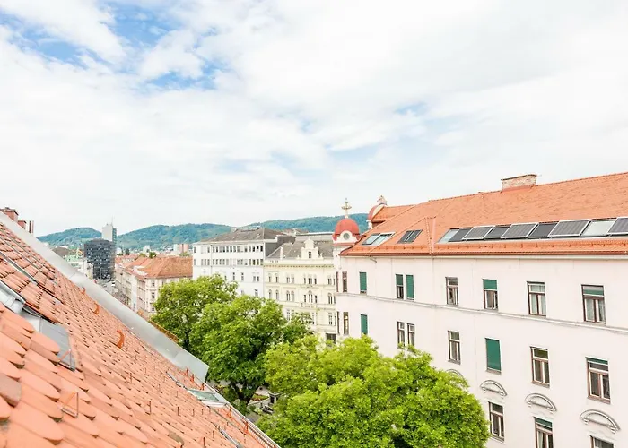 Grosse Dachgeschosswohnung Im Herzen Von * Graz